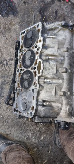 Volkswagen Passat b5 fl 1.9 tdi głowica
