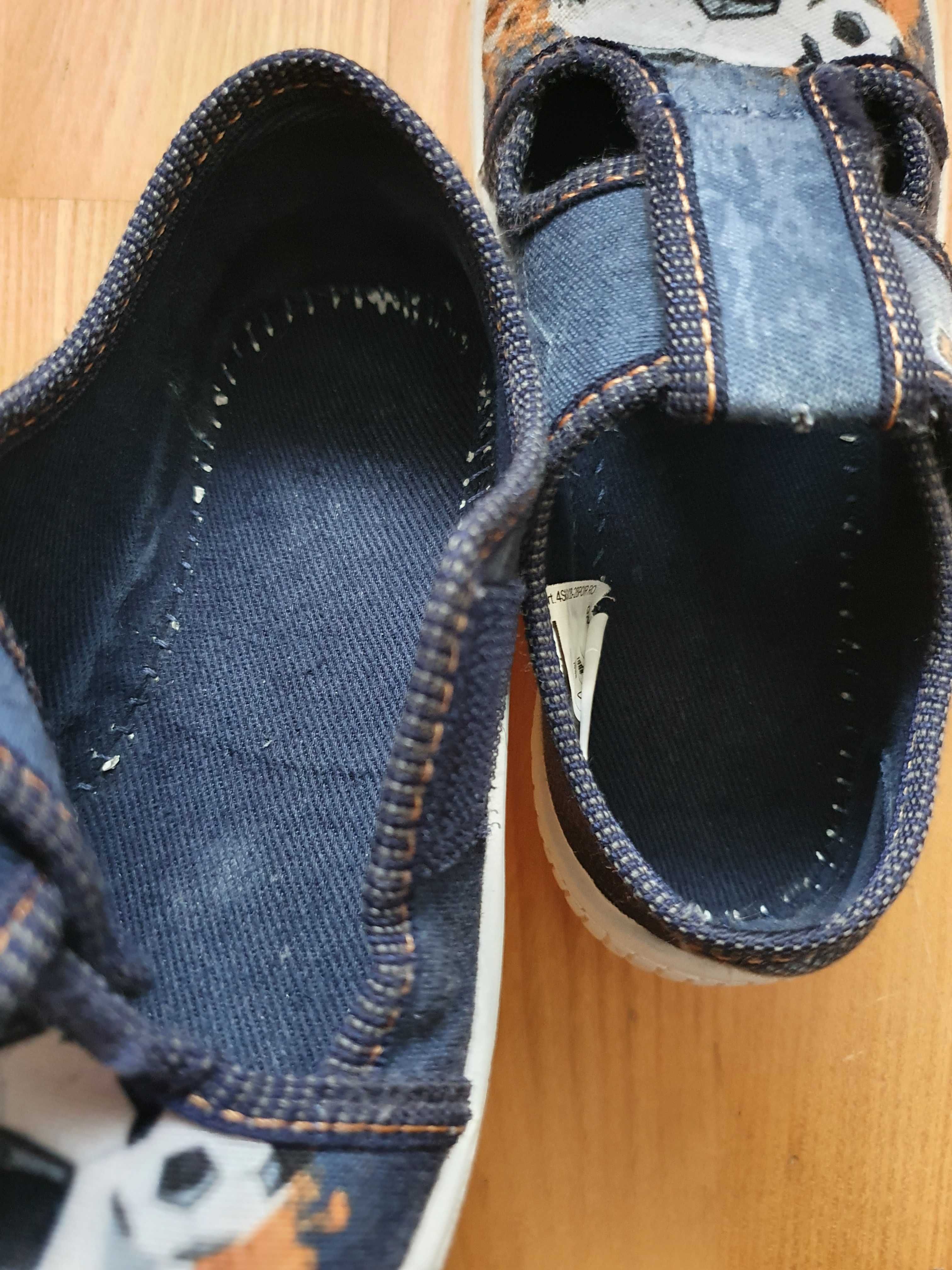 MB CCC kapcie pantofle buty dziecięce chłopięce na rzep rozm. 27