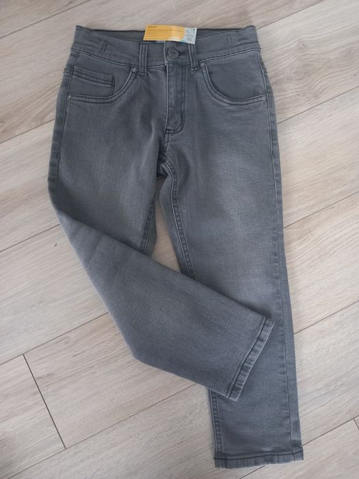 Jeansy chłopięce bliźniaki 122/128 NOWE