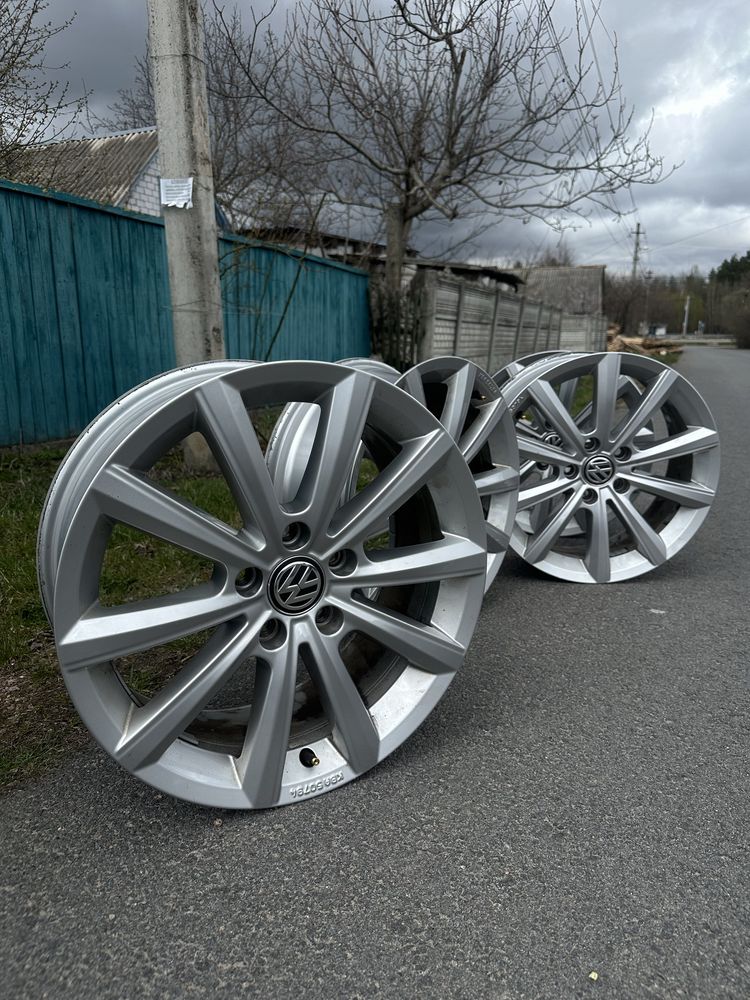 Дискі литі 17 радіус Volkswagen original