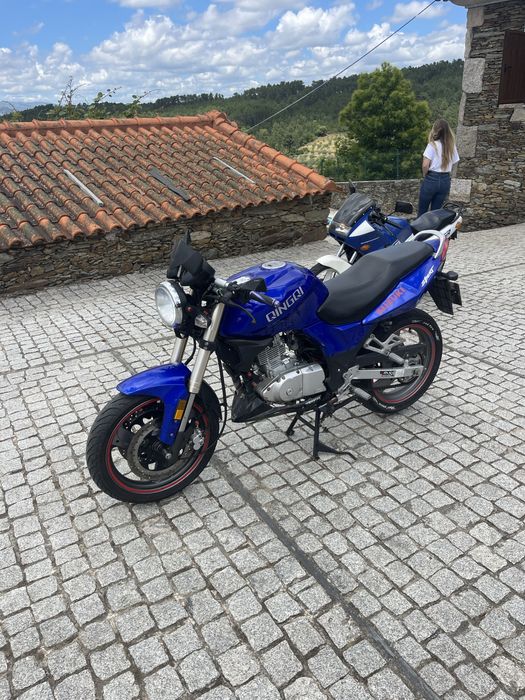 Vendo mota 125 cc