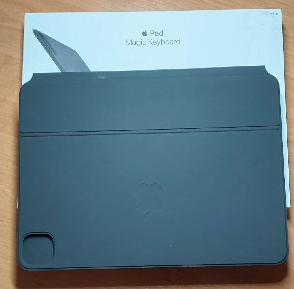 iPad Magic keyboard для iPad 11pro в отличном состоянии