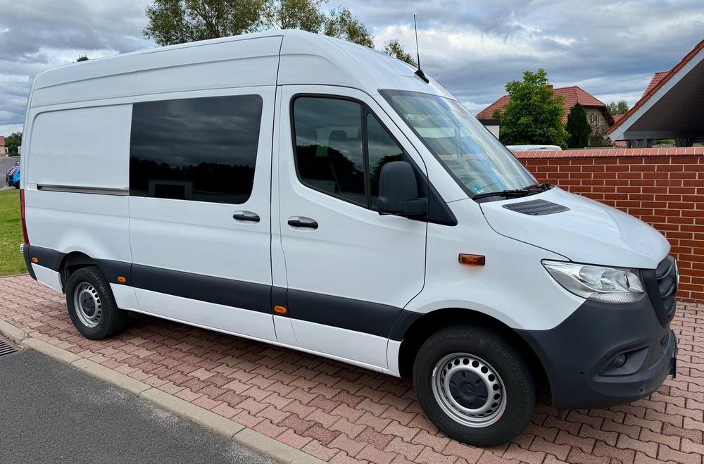 Mercedes-Benz Sprinter 317 CDI  Brygadówka 6 osób L2H2,kamera 360, NAVI, grzane fotele