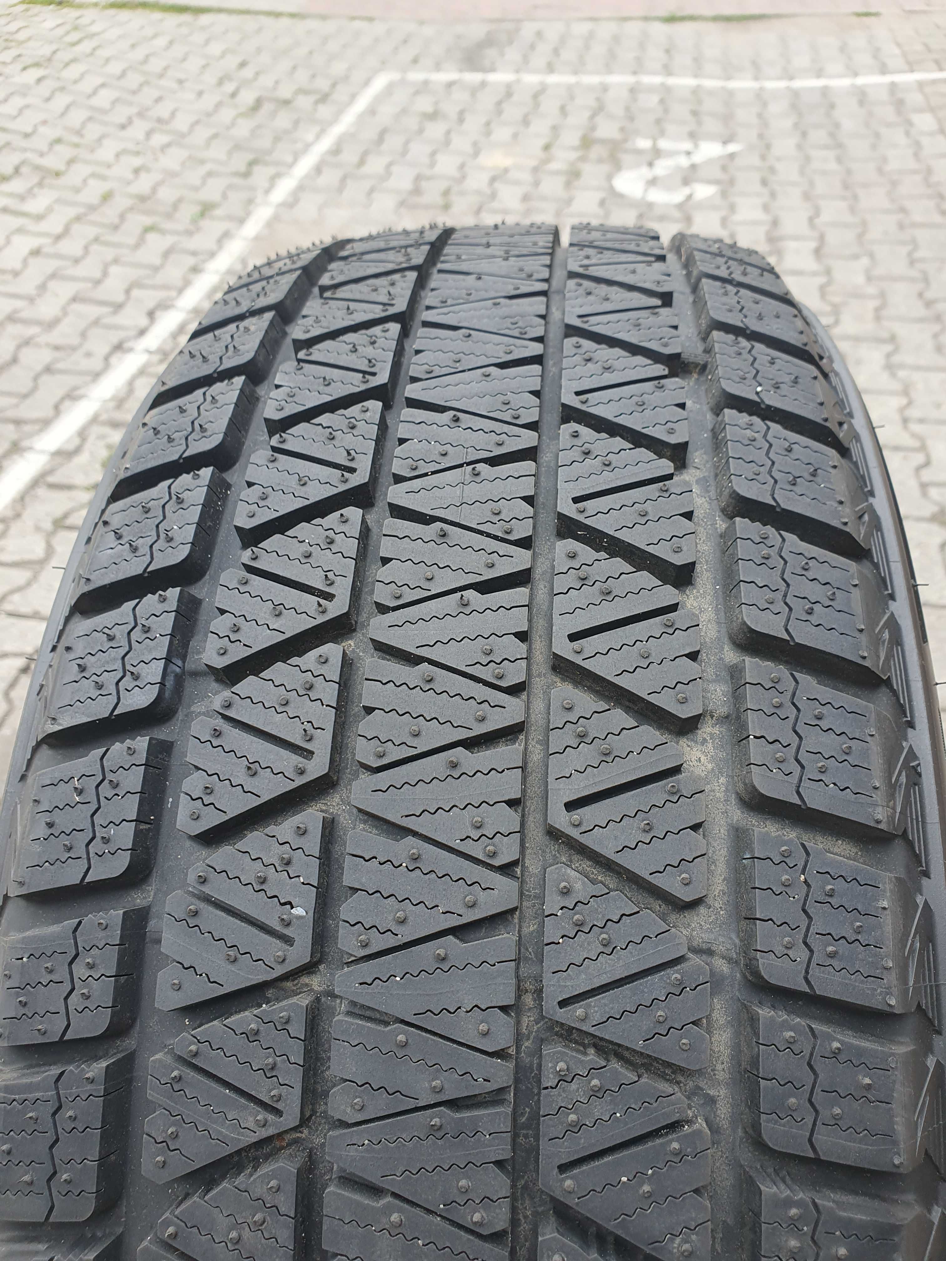 Opony Bridgestone Blizzak DM-V3 265/45/20 108T - 2szt. JAK NOWE 2022r