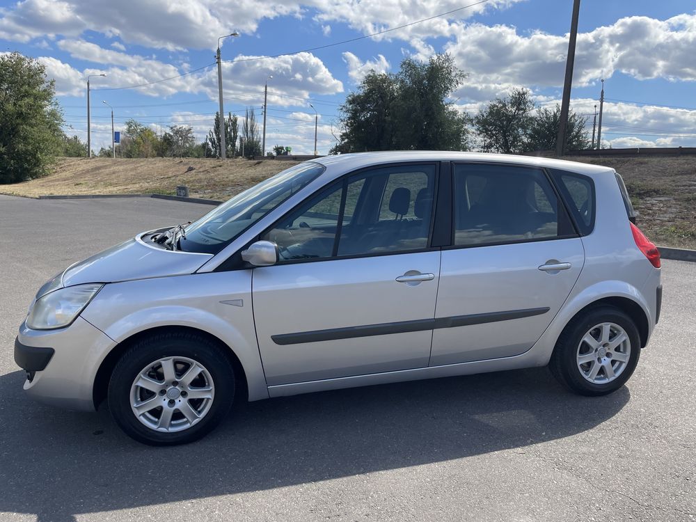 Renault Megane Scenic 2