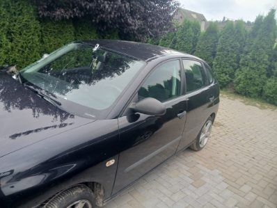 Uszkodzony seat Ibiza