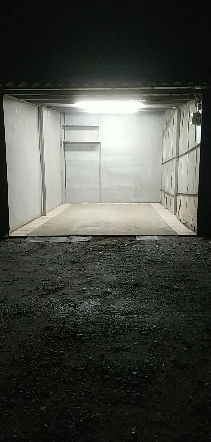 Продам гараж в 521 /608 мкр. Гв. Широнинцев 59Д