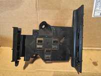 Uchwyt mocowania sterownika komputera silnika Audi VW Seat Skoda Octavia 3 III  5Q0906507F