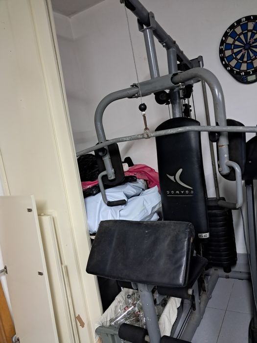 Maquina musculação multifunções