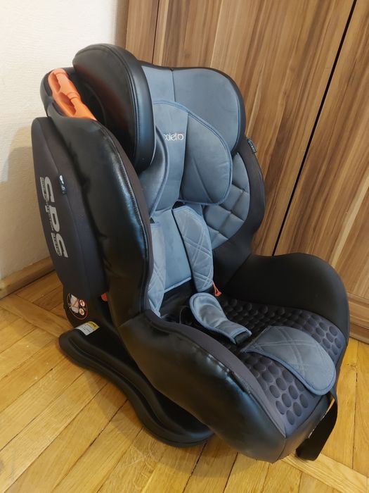 Sprzedam fotelik dla dziecka w dobrym stanie