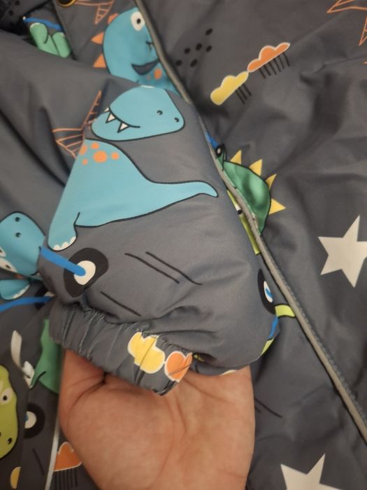 Комбинезон,3-4 года ,очень красивый