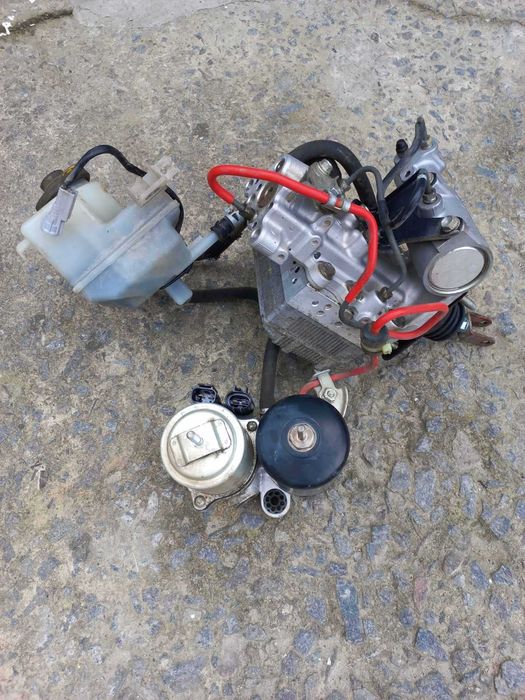 Блок ABS Тойота пріус 30