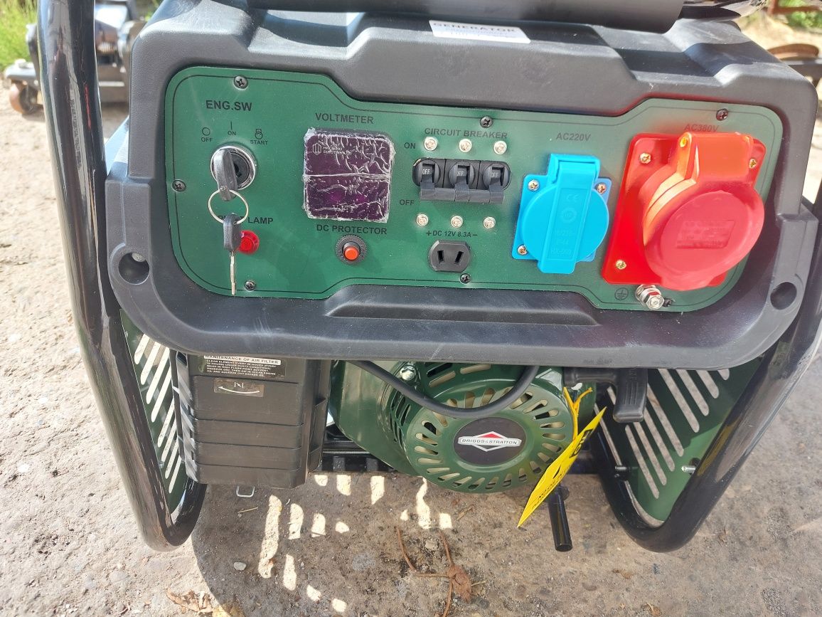 agregat prądotwórczy generator briggs&stratton 7KW briggs&stratton