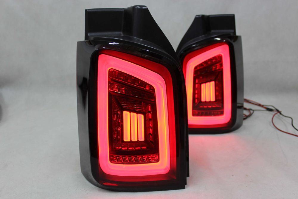 Lampy światła tył tylne VW T5 03-15 Drzwi LED BAR NEON DYNAMICZNE NOWE