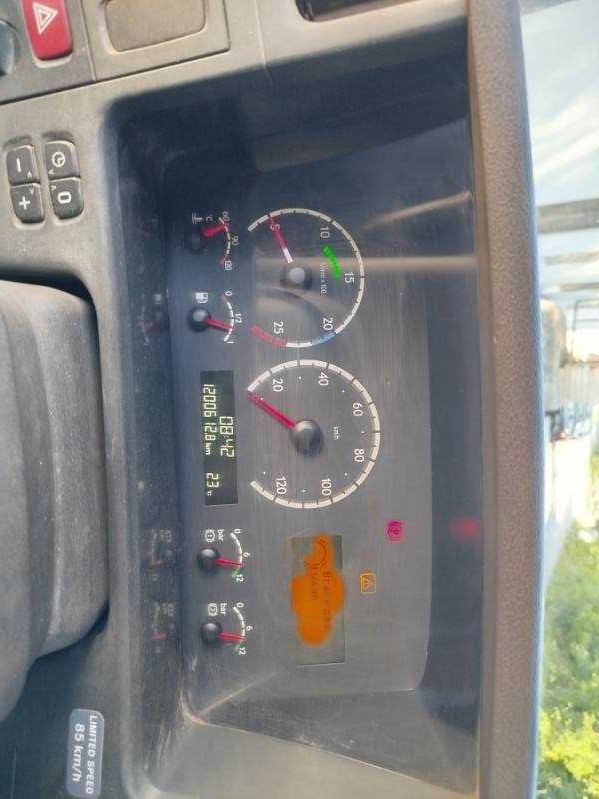 Ciągnik siodłowy Scania R420