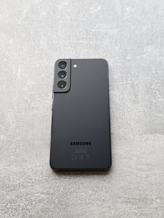 Samsung Galaxy S22 8/128Gb Awesome Black. 2 фізичні сім+eSIM. Exynos