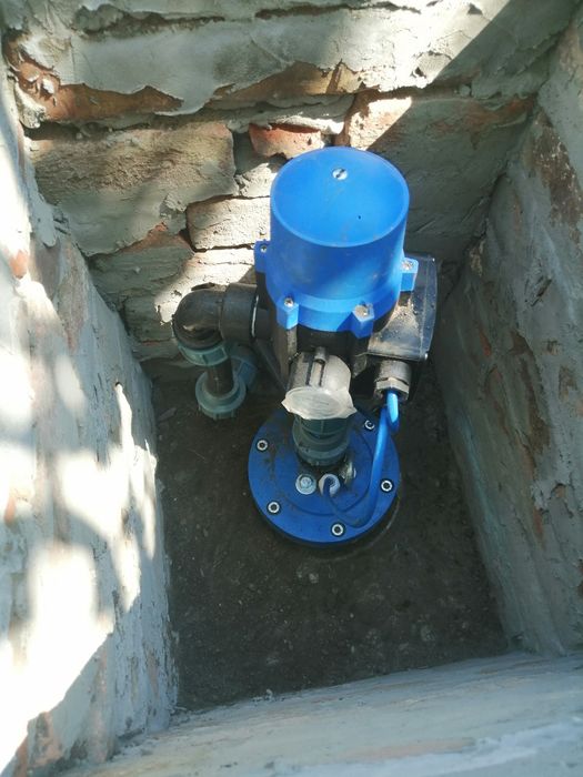 Бурим скважины для воды