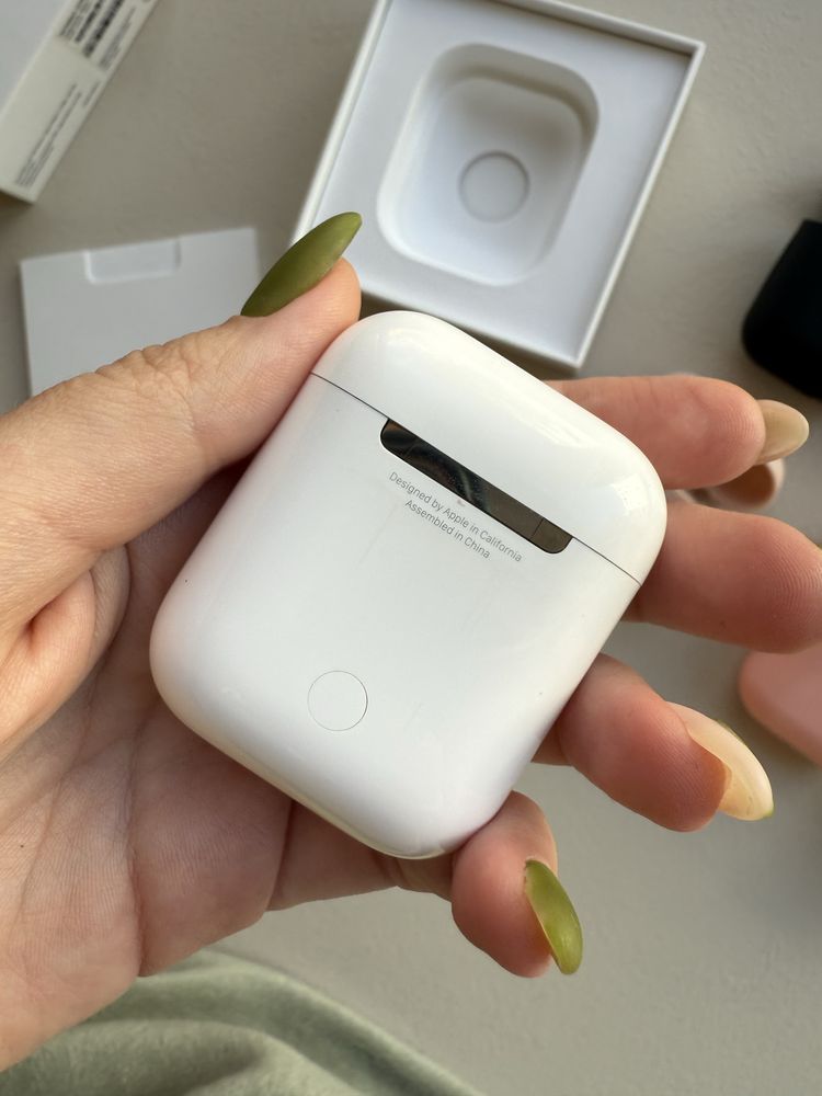 Навушники AirPods 2