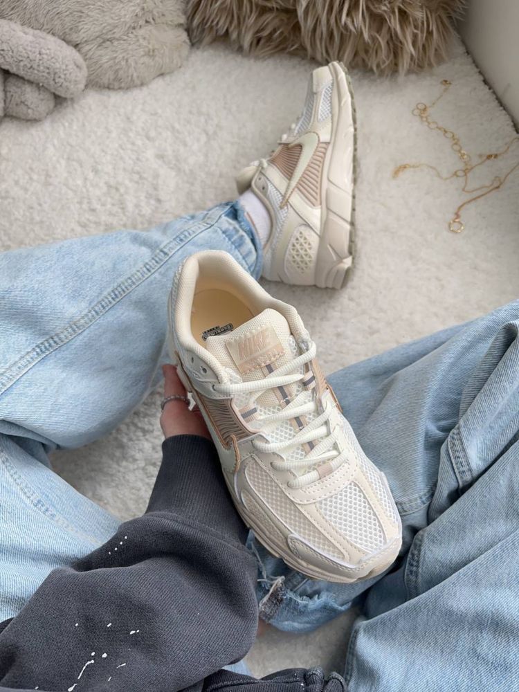Nike zoom vomero 5 beige найк найки зум вомеро бежеві беж