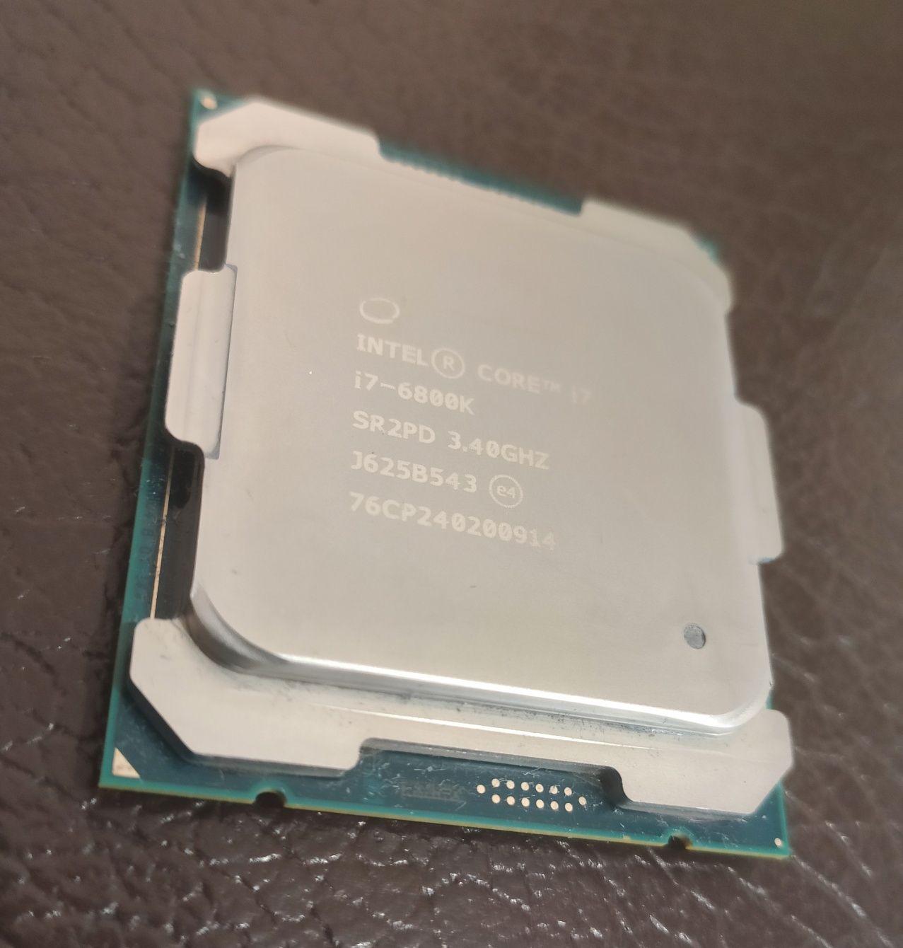 Процесор Intel Core i7 6800K (Socket 2011v3)