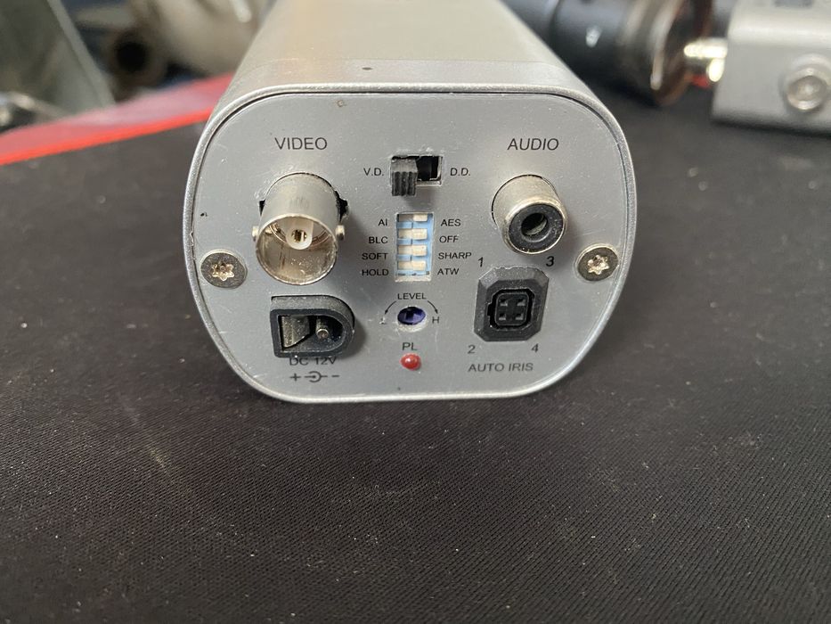 видео камери продам