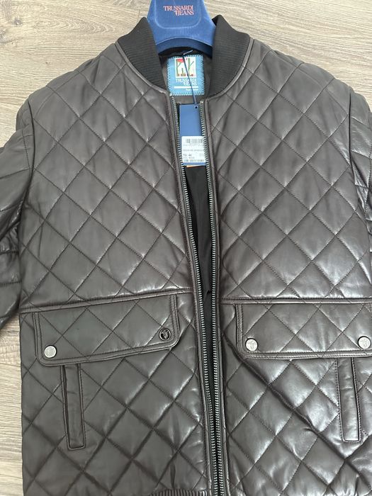 Курточка кожанная , кожанка, бомбер ,Trussardi