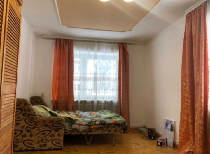 Продається 1 кімнатна квартира в центрі міста