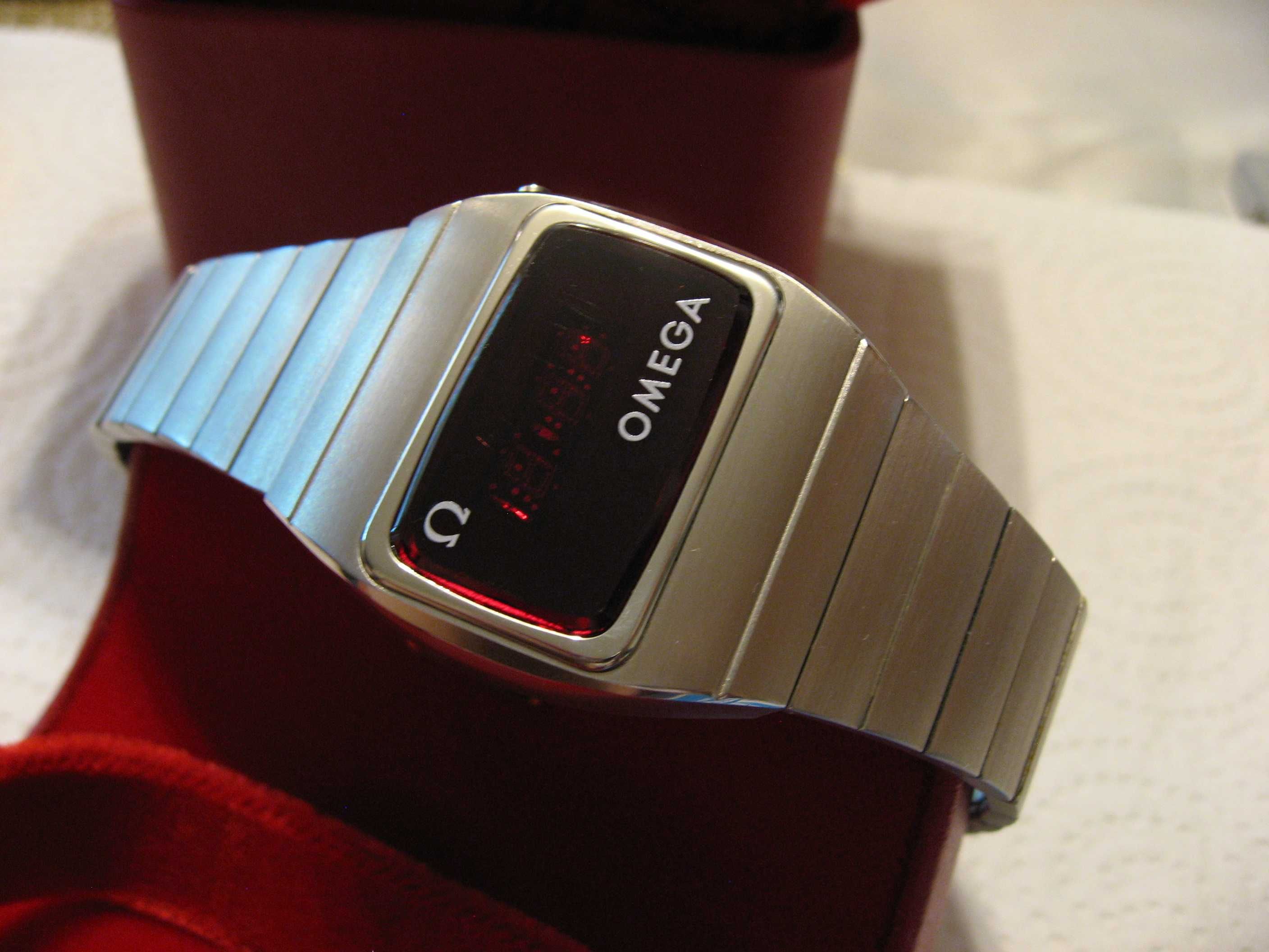 Zegarek cyfrowy Omega LED S/S Cal. 1603 oryginalne pudełko i dokumenty