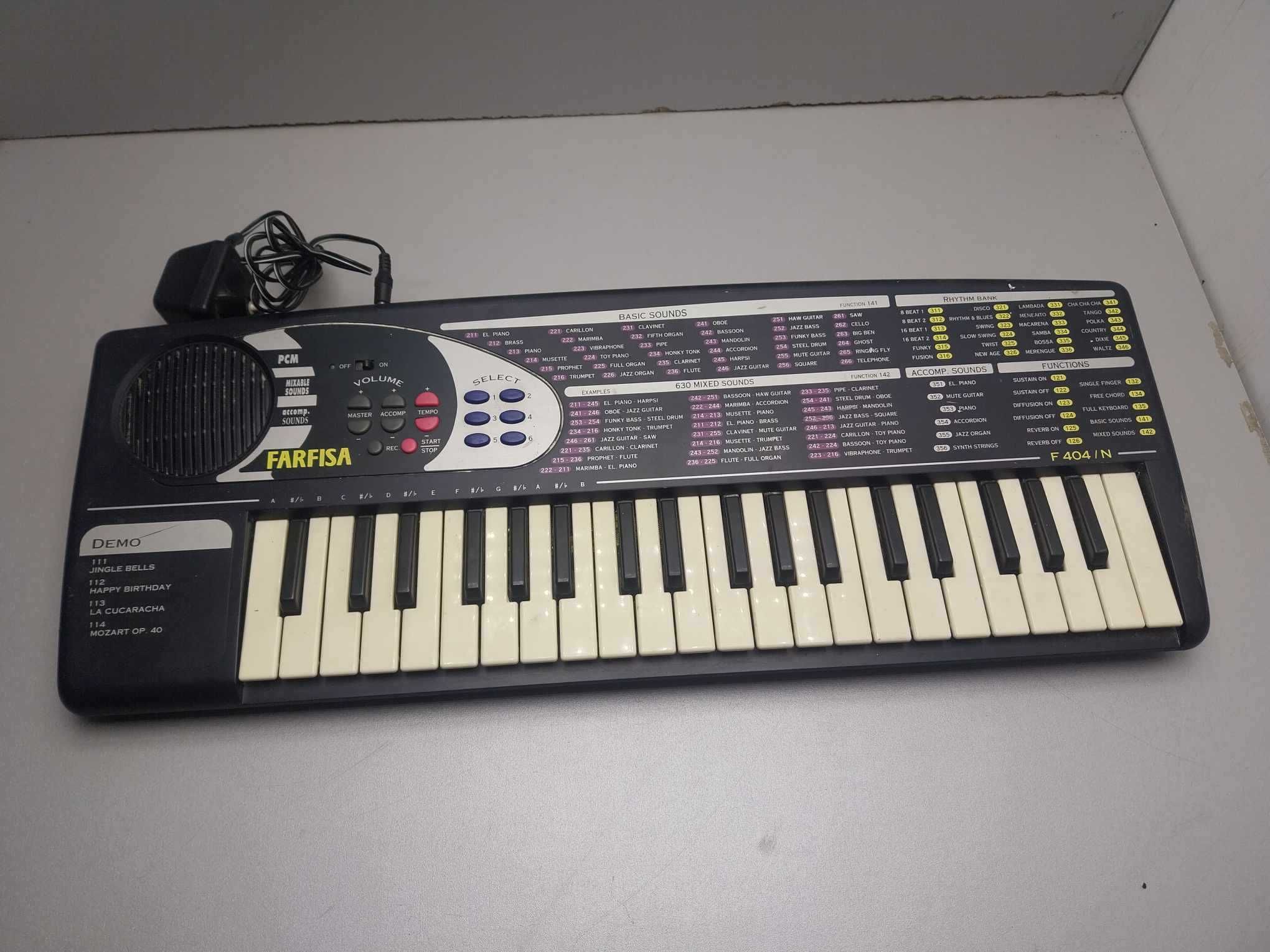 Keyboard organy syntezator FARFISA F404/N
