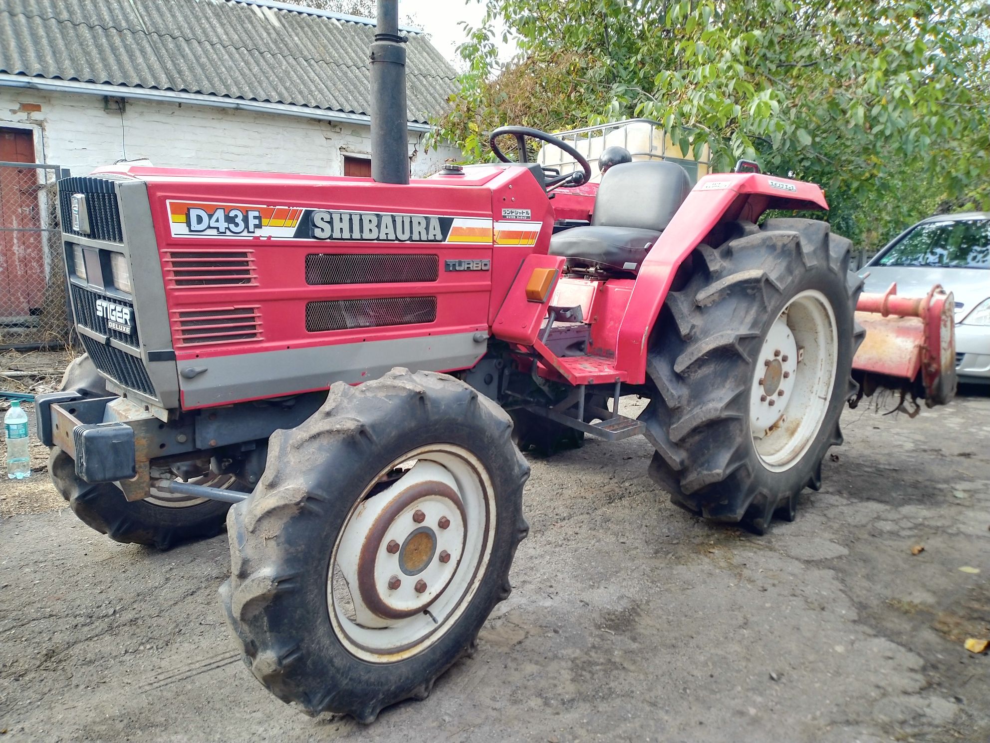 SHIBAURA D43F Японський трактор не Kubota не мтз