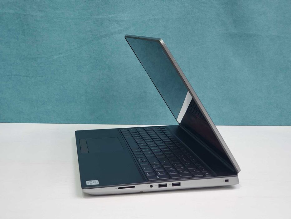 Dell Precision 7550 15,6"/i7-10850H/512Gb/32RAM/RTX 4000 8Gb/FHD touch