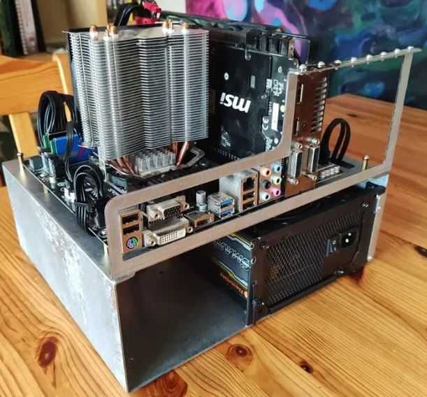 Otwarta obudowa PC ATX / Test bench / OPEN PC ,  kompaktowy kształt