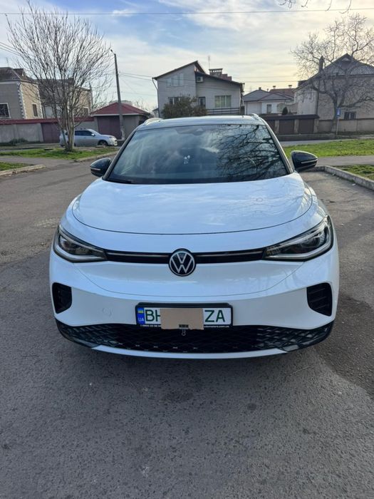 Продам практически новый VW ID 4