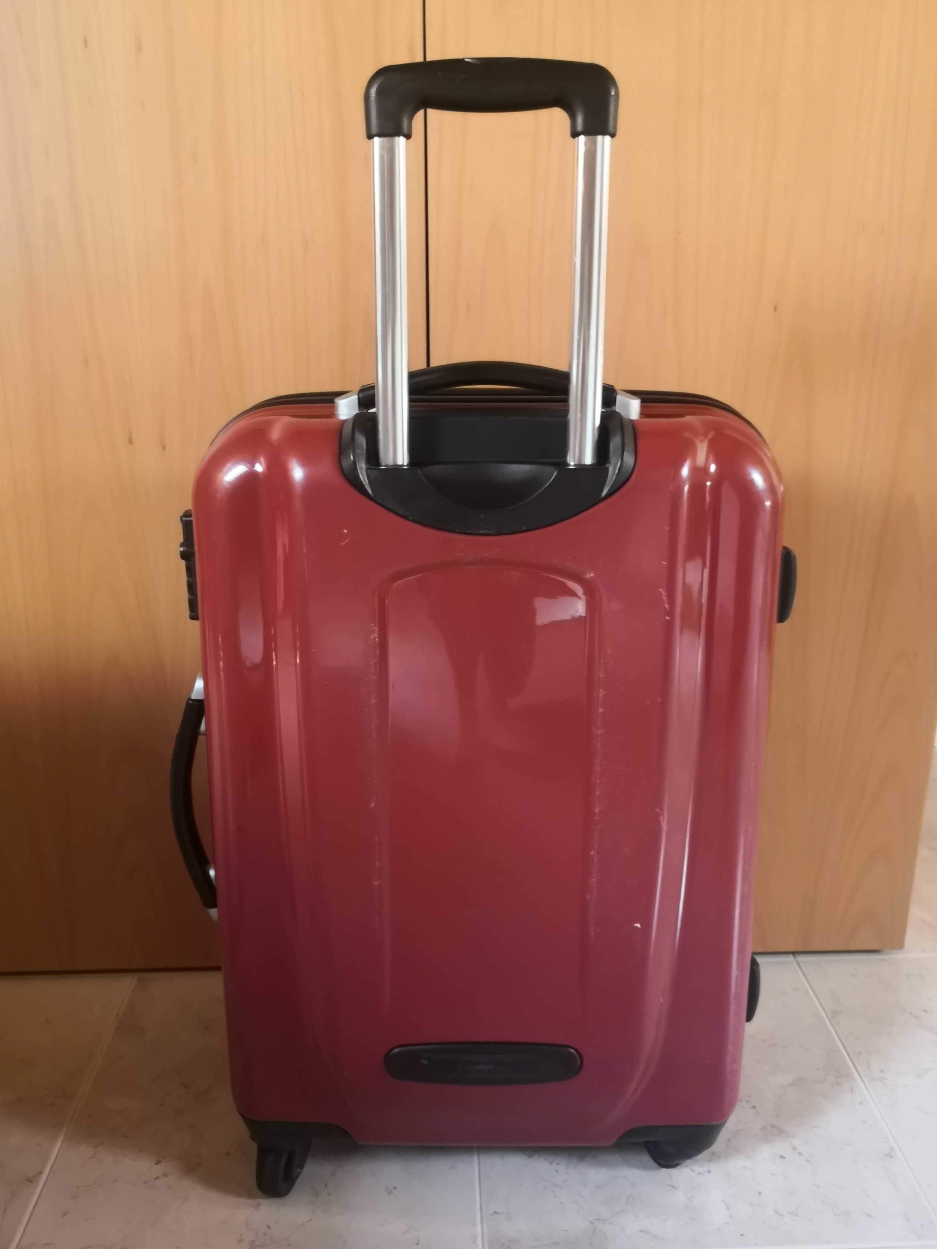 Mala de viagem de porão