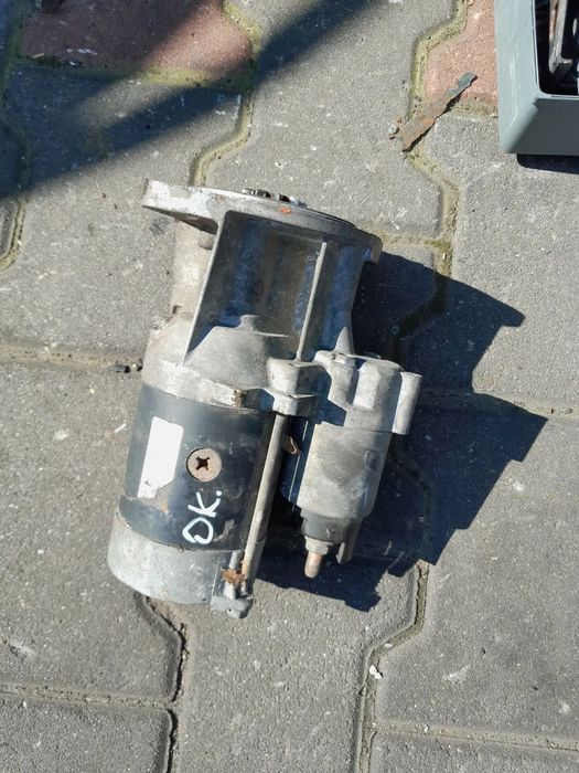 Rozrusznik Renault Mascott 3.0 DCI 150 KM 09r