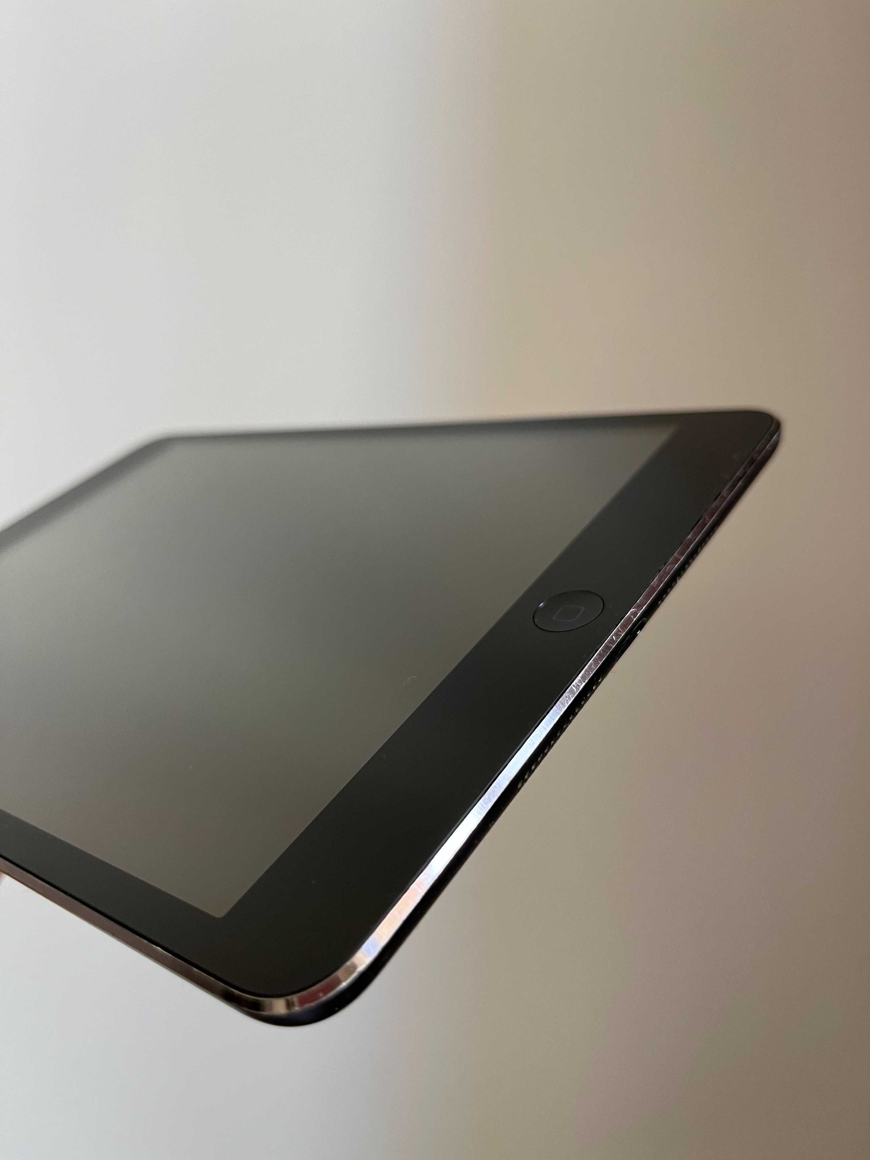 iPad mini 1  Wi-Fi Black A1432 16 GB pudełko naklejki