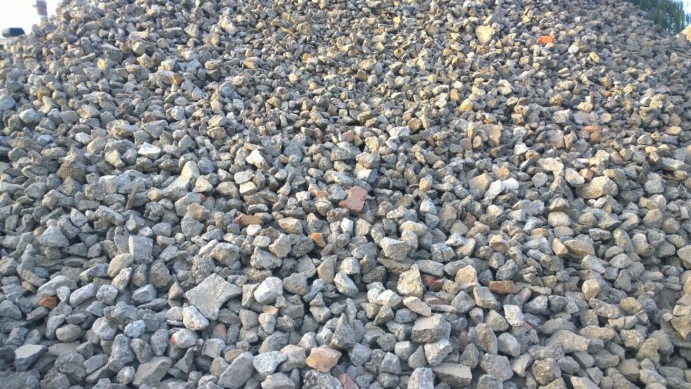 kruszywo, gruz kruszony, destrukt , tłuczeń ,gruz na utwardze