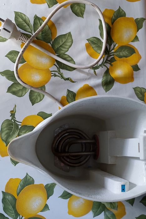 Czajnik elektryczny 2L