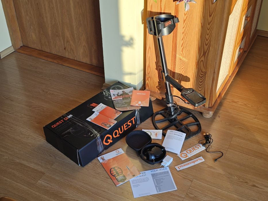 Wykrywacz metali detektor quest q35 + słuchawki bezprzewodowe