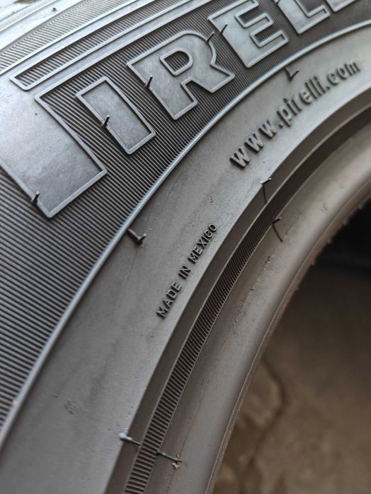 2шт R18 235 60 шини літні Pirelli Scorpion Verde