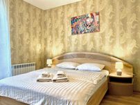 ApartPoltava НОВИЙ буд. центр міста, ПАНОРАМНИЙ БАЛКОН. подобово