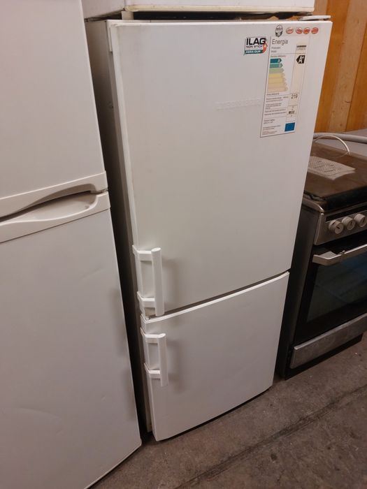 Lodówka Liebherr wys.142cm