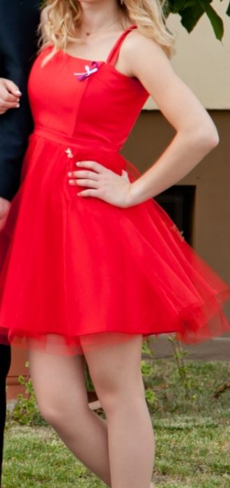 Czerwona sukienka
