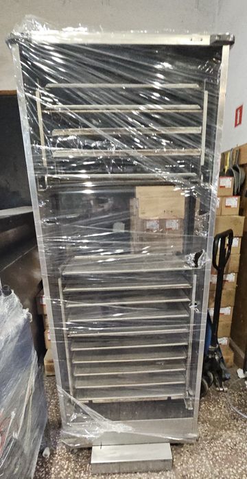 Piec piekarniczy cukierniczy WIESHEU Euromat 64S/L zestaw 15 blach