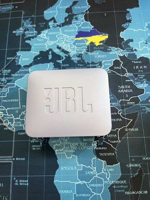 Колонка JBL GO Essential