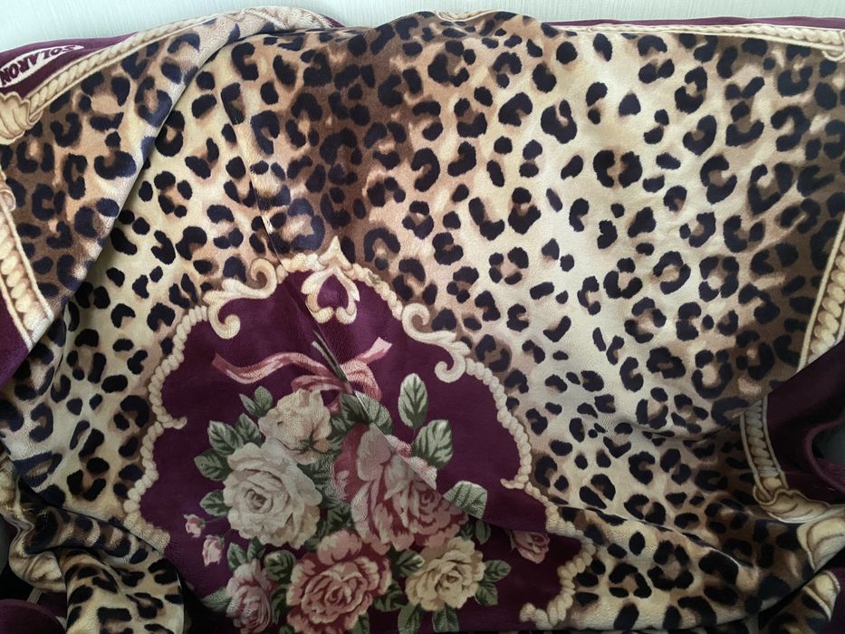 Продам ковдру на двоспальне ліжко