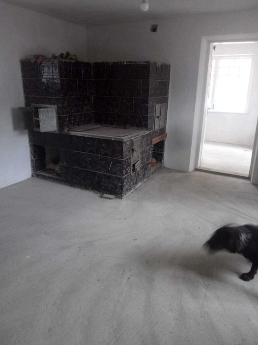 Продаж житлового будинку з господарськими приміщеннями .с Ланівці