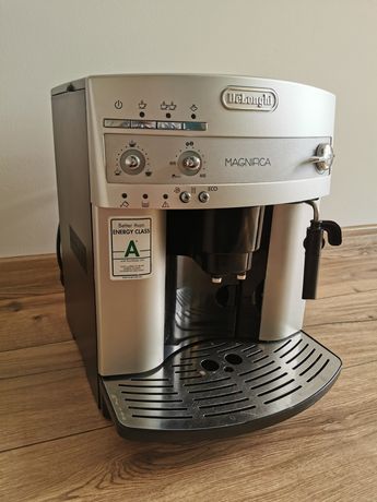 Ekspres do kawy Delonghi Magnifica