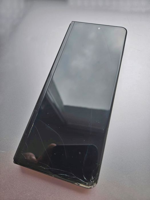 Samsung Galaxy Fold 3 256/12