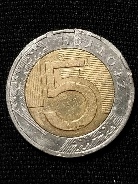 Moneta 5 zł z błędem menniczym
